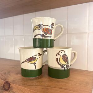 Vintage Hand Painted Bird Stoneware Mugs / Set of 3 / 1970s Folk Art Coffee Cups